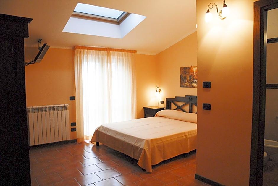 Photo 1 of 6 of Double Room