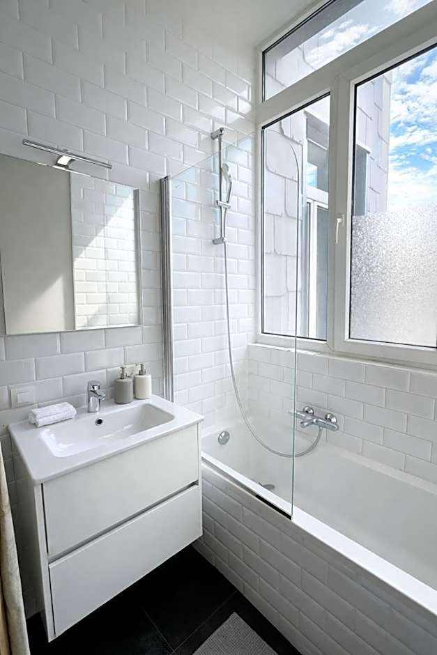 Boho Apartments - 2 Bedrooms