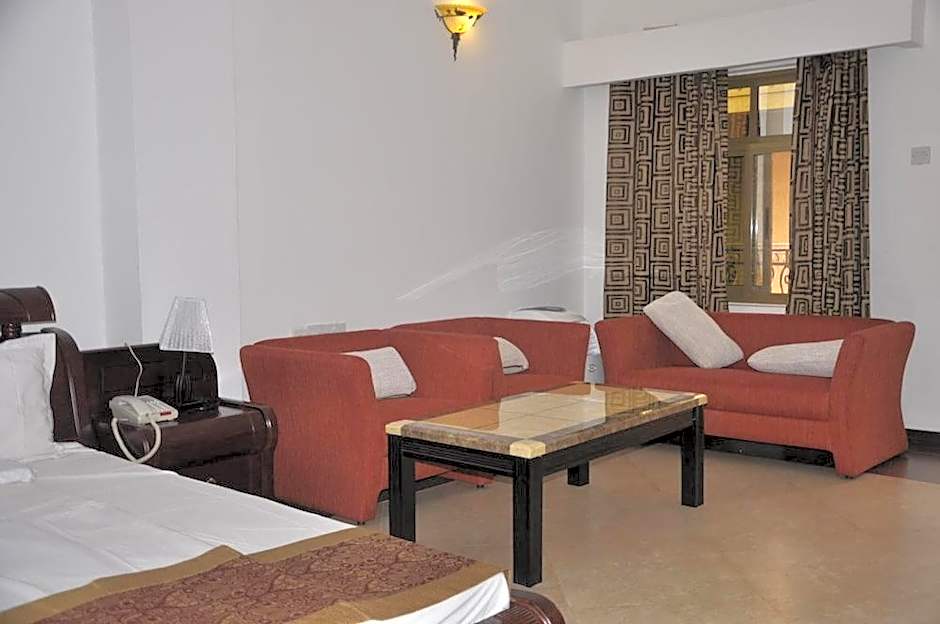 Biraj International Hotel