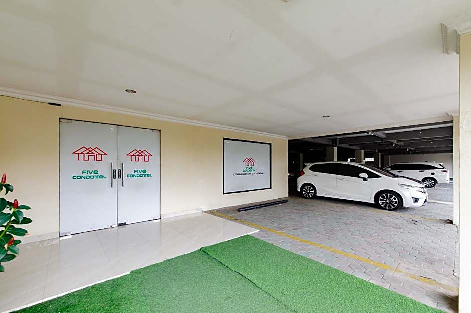 RedDoorz near Palembang Trade Center 3