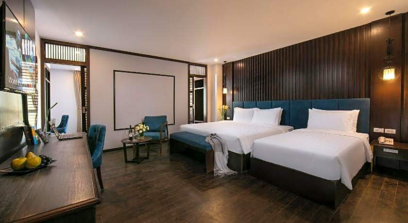 Azalea Parkview Hotel