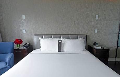 Standard Shangrila Room