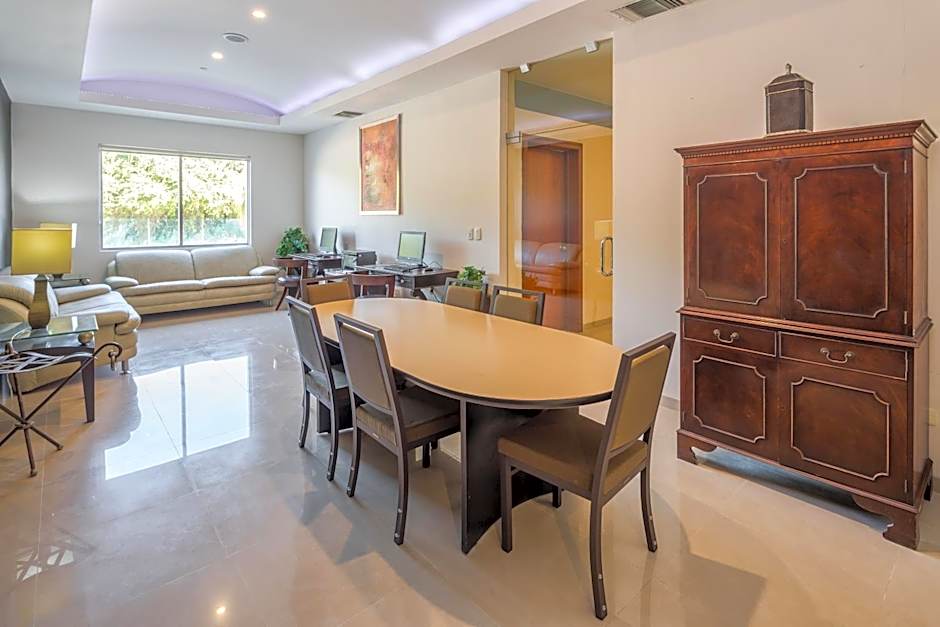 Wyndham Garden Playa del Carmen