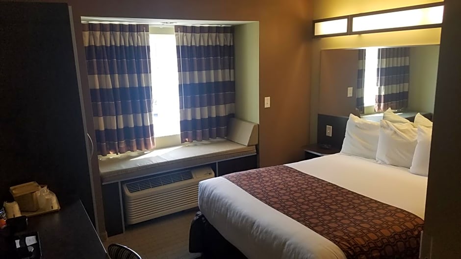 Microtel Inn & Suites By Wyndham Shelbyville