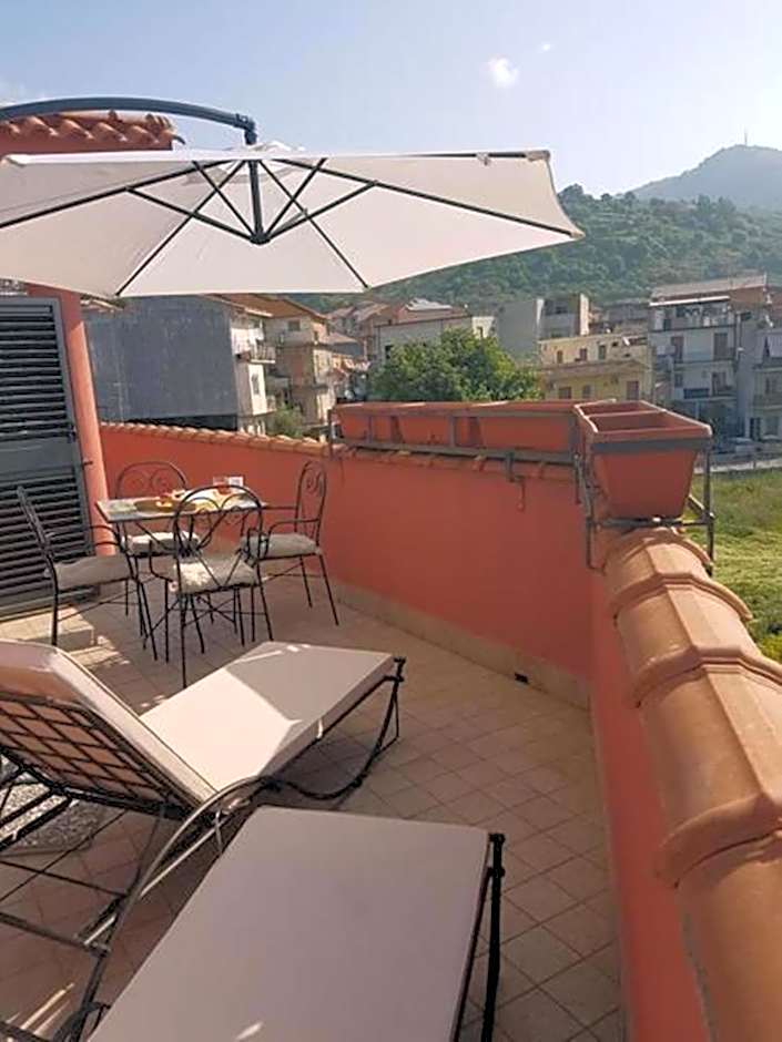 La Porta dell'Alcantara