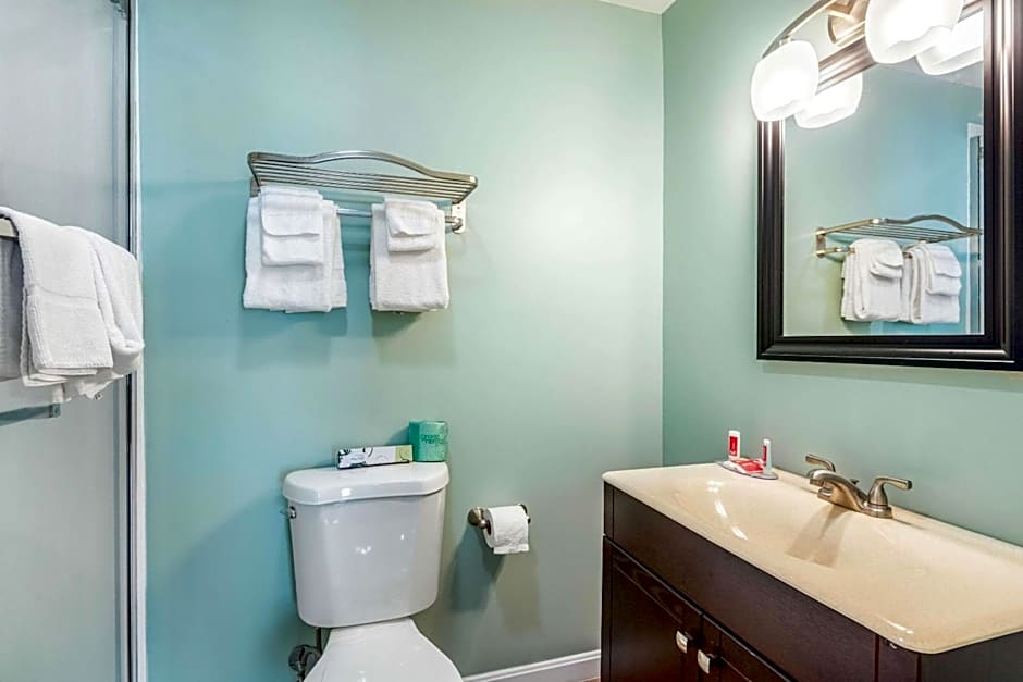 Quality Inn & Suites Lincoln I-93