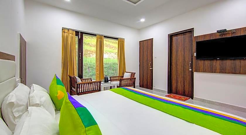 Treebo Down Town, Dalhousie