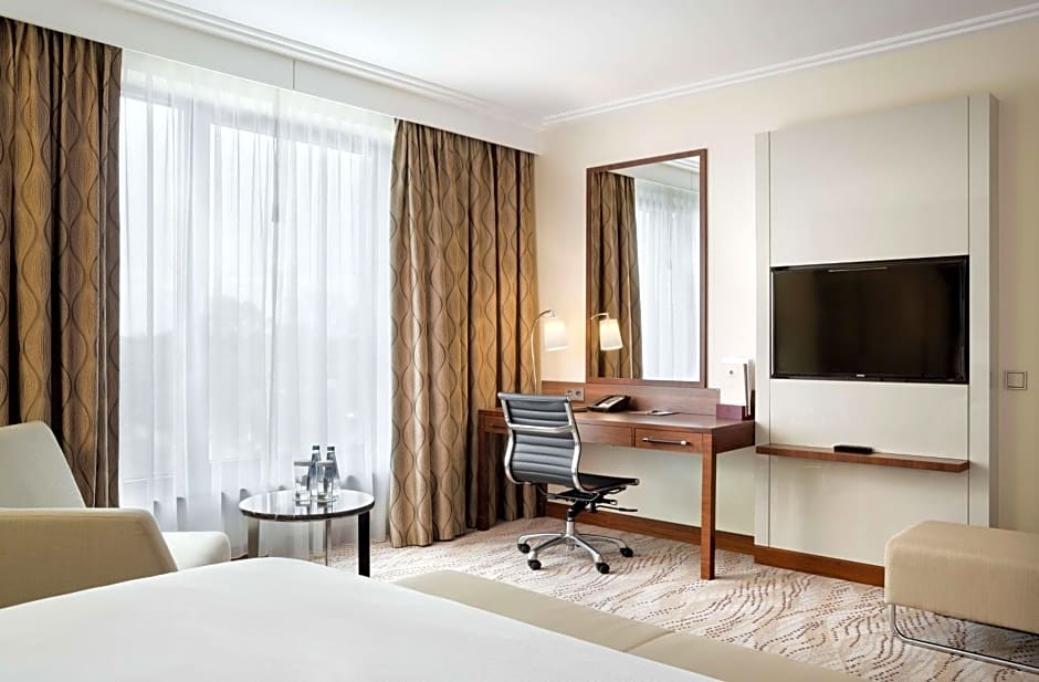 DoubleTree By Hilton Hotel & Conference Centre Warsaw