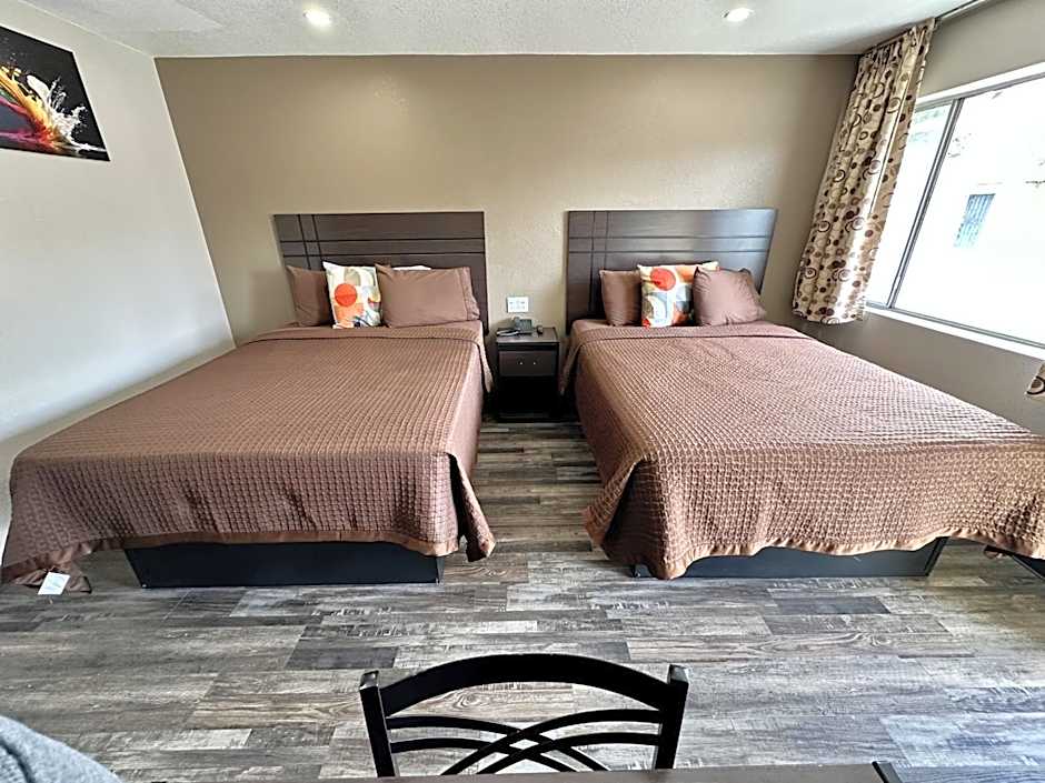 Hotel West Inn NAU - Downtown Flagstaff