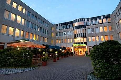 Holiday Inn Frankfurt Airport - Neu-Isenburg By IHG