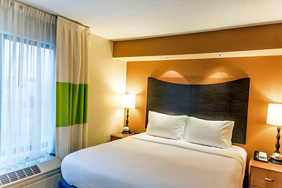 Fairfield Inn & Suites by Marriott Muskegon Norton Shores