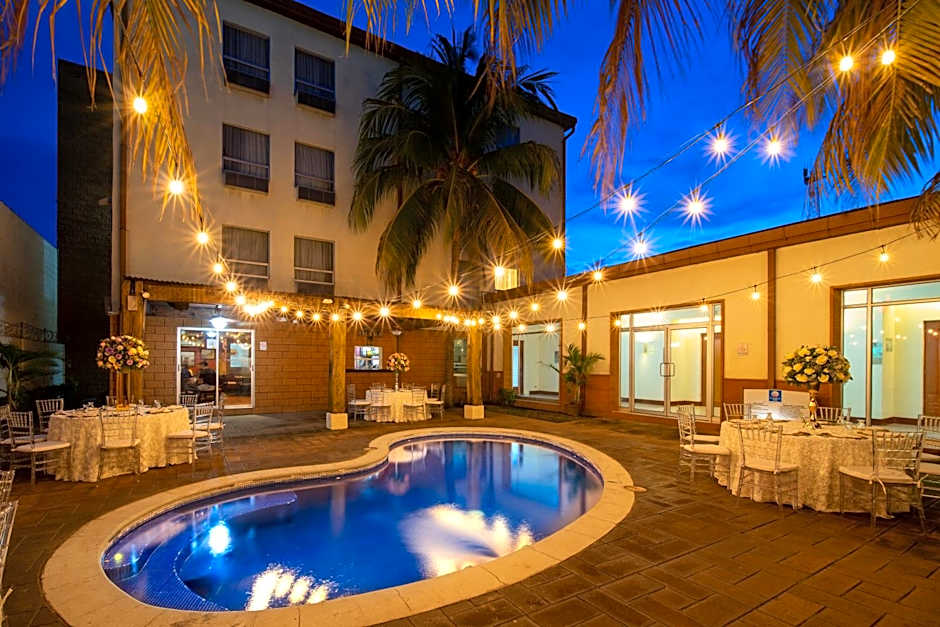 Comfort Inn Real San Miguel