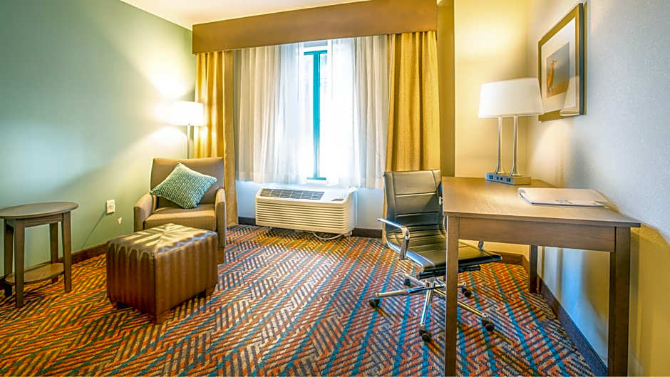 Holiday Inn Express Wichita South By IHG