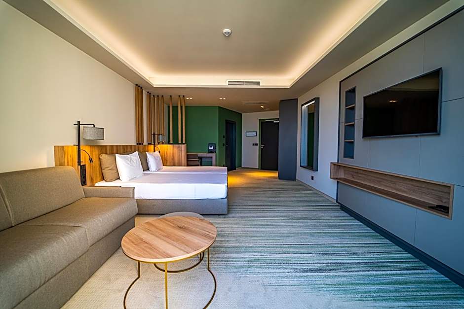 HVD Reina del Mar - Premium Spa Service & Free Parking