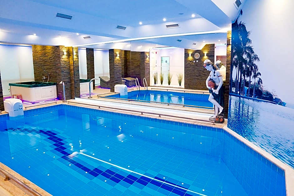 Grand Hotel & Spa Tirana