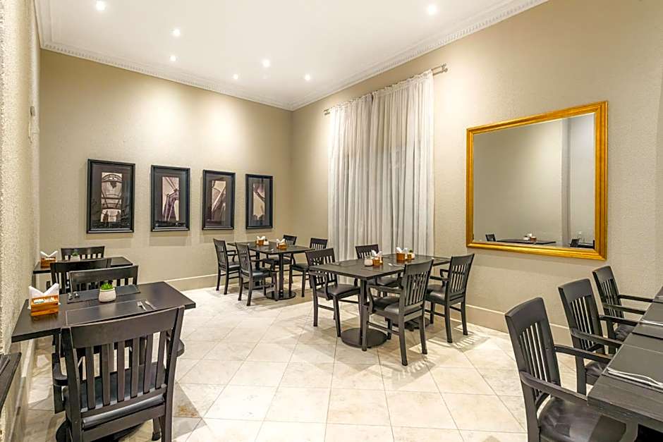 ROCKEFELLER by Slaviero Hotéis