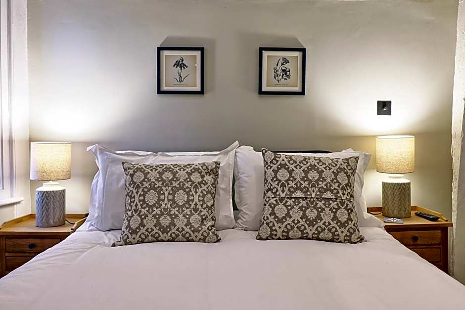 Noble Goose Rooms