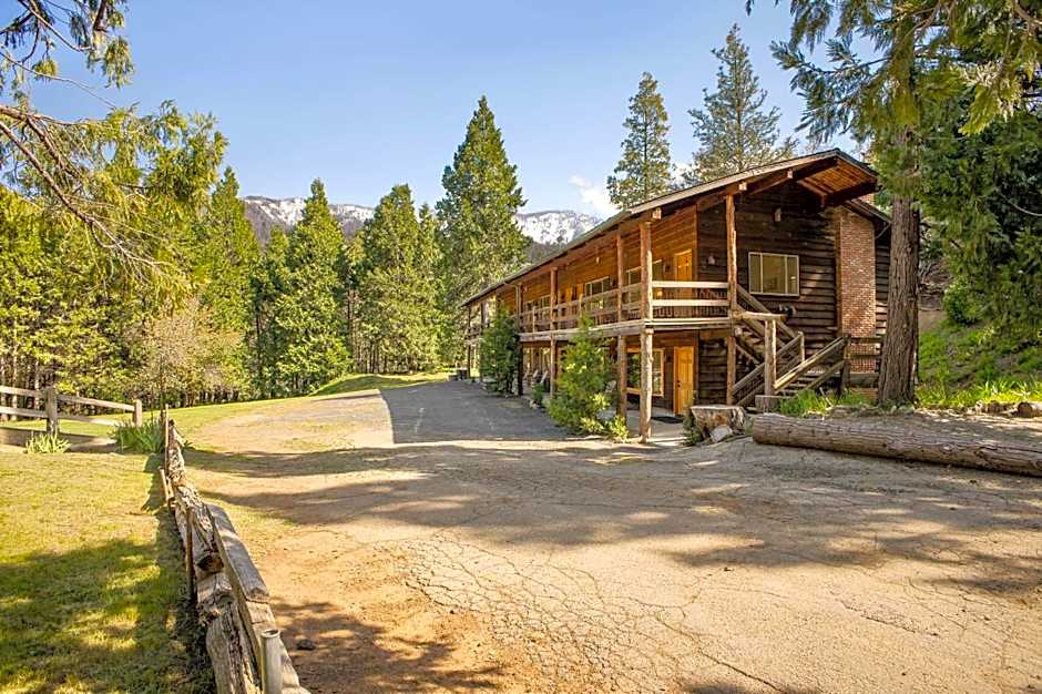 Big Pine Suite CN Lodge R#1