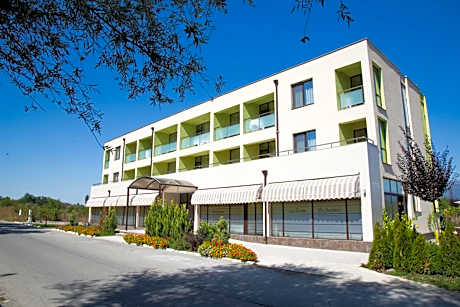 Hotel-Clinic Dr. Gechevi