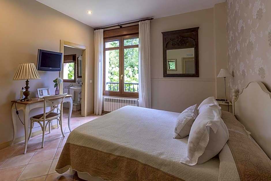 Hotel Rural Arpa de Hierba