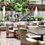 Embassy Suites by Hilton Irvine Orange County Airport