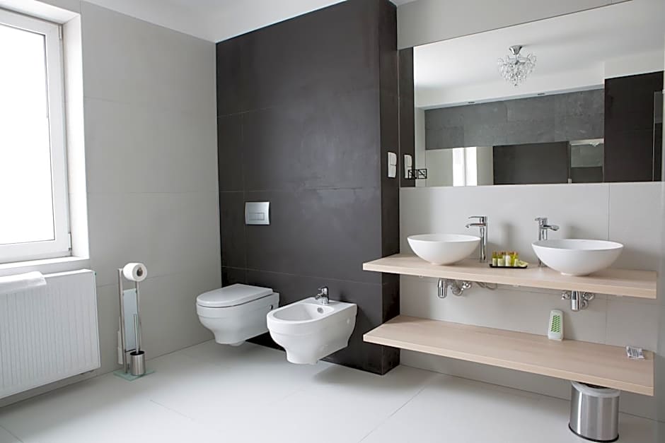 Hotel Lantier & Swimming Pool Zone