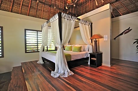 One-Bedroom Villa - Beach Front - Adults Only