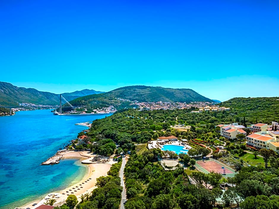Club Dubrovnik Sunny Hotel by Valamar