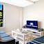 The Hamptons Apartments - St Kilda