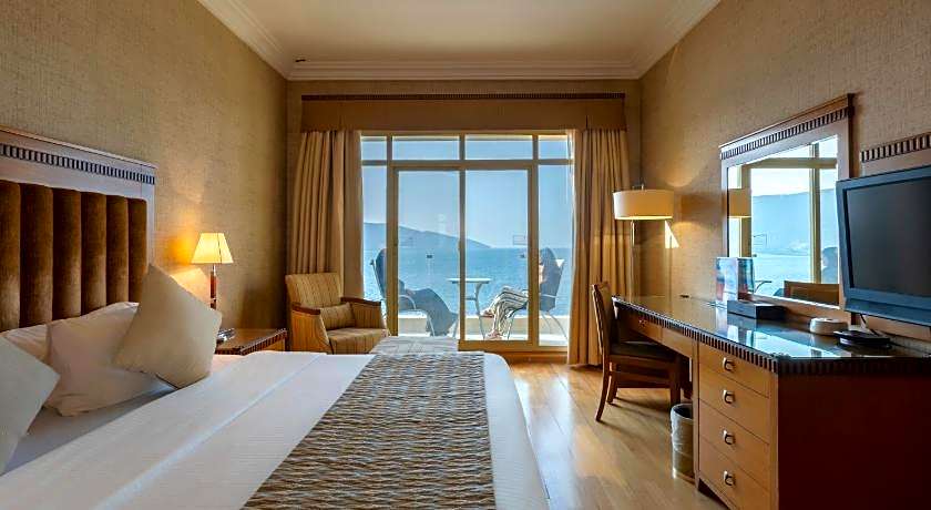 Atana Khasab (Previously Golden Tulip)