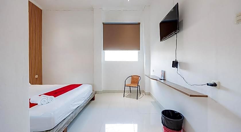 Florent Guest House