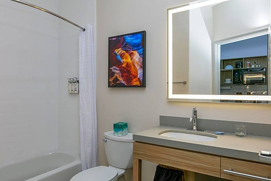 Candlewood Suites Lake Jackson By IHG