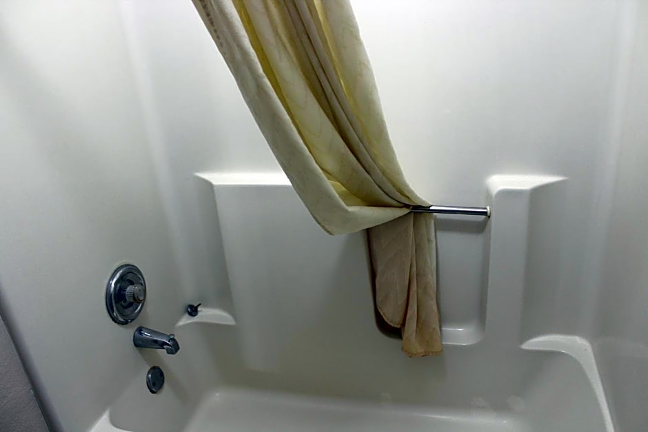 Coratel Inn and Suites Maple Grove