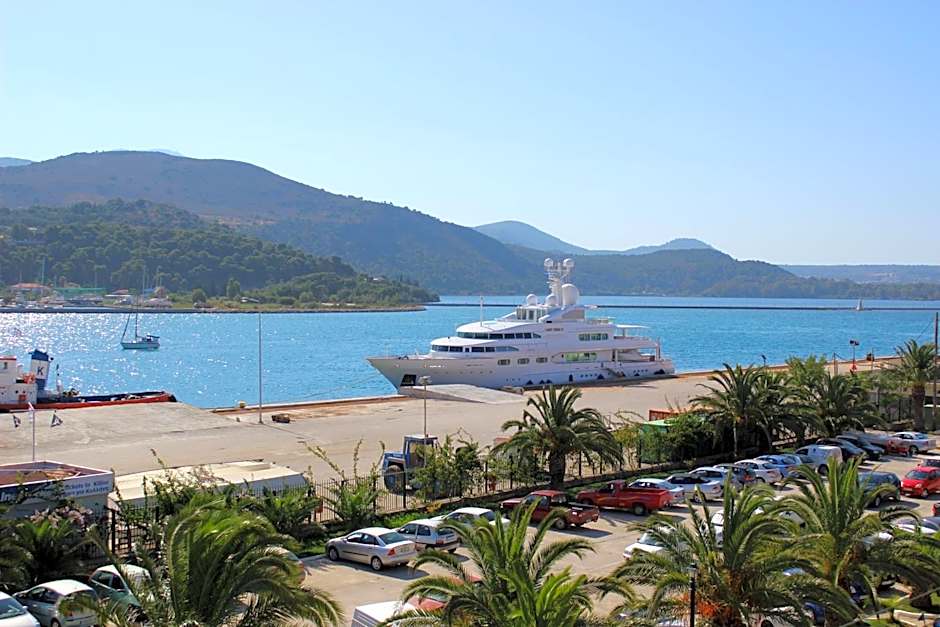 Rouchotas Apartments