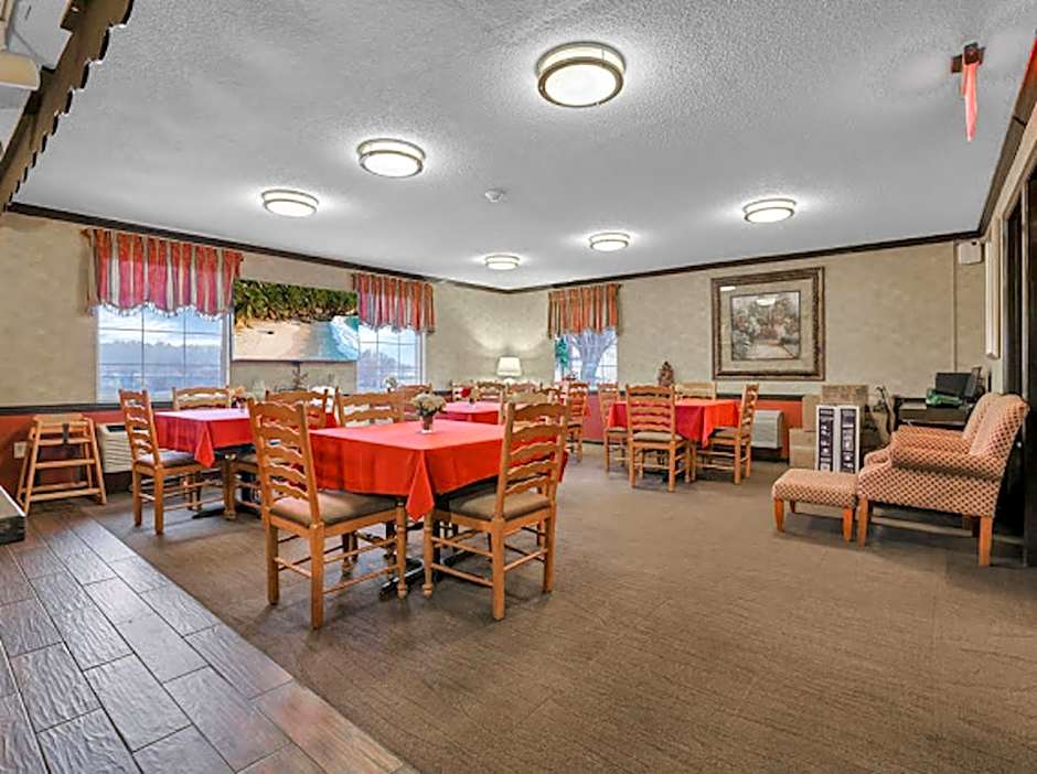 Red Roof Inn Uhrichsville