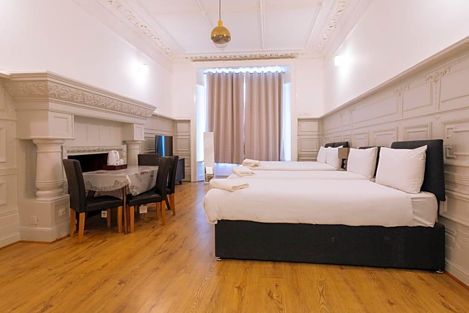 The Chapter - Hyde Park Hotel