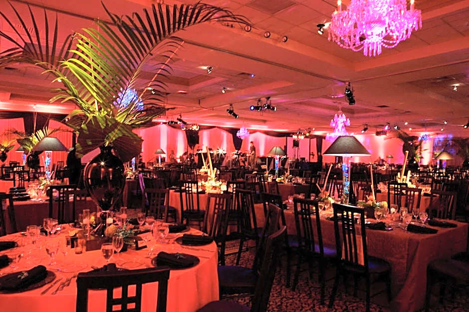 Radisson Hotel & Conference Center Rockford