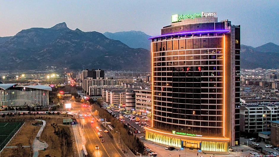 Holiday Inn Express Taian City Center By IHG