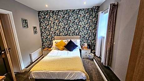 Single Room with Bathroom