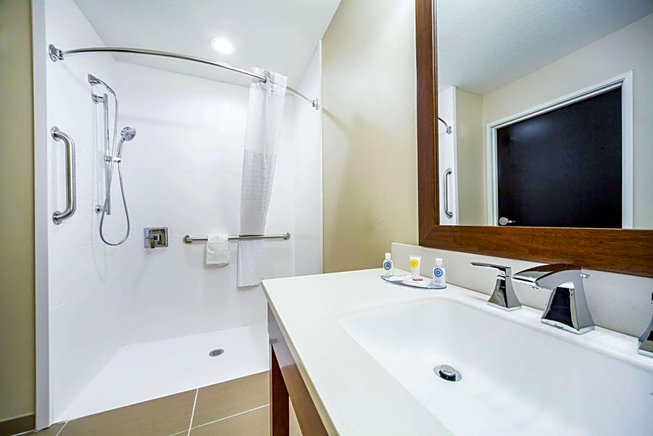 Comfort Inn & Suites North Platte I-80