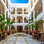 Le Riad Villa Blanche