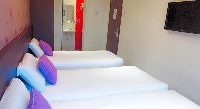 Remember Hotel Bukit Gambir