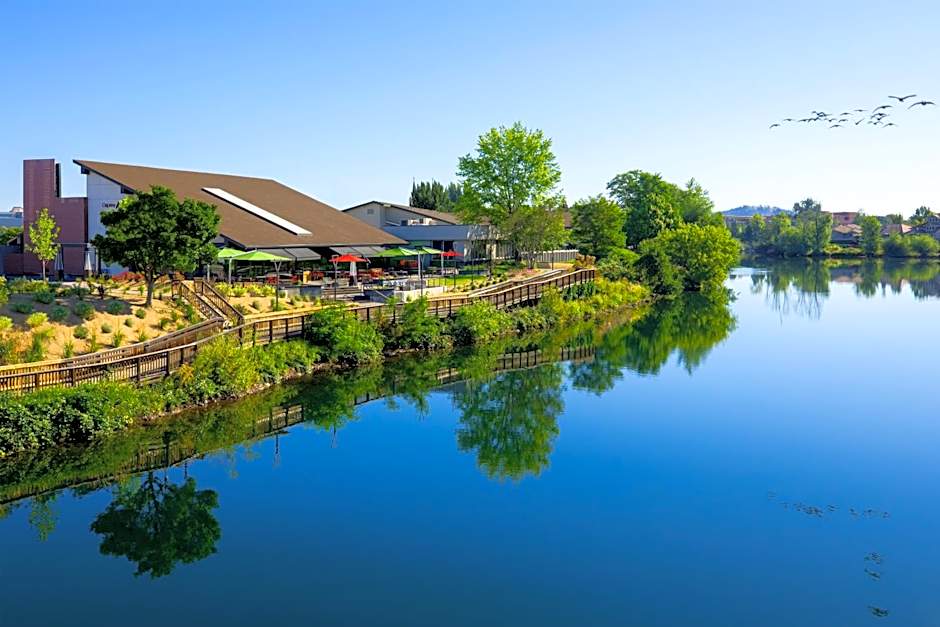 Photo 1 of 34 of Ruby River Hotel