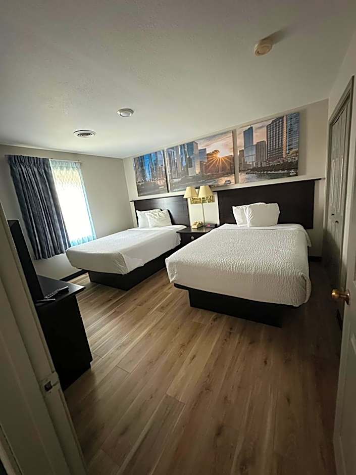 Days Inn and Suites by Wyndham Sikeston