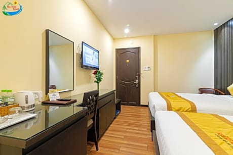 Standard Family Room without Window