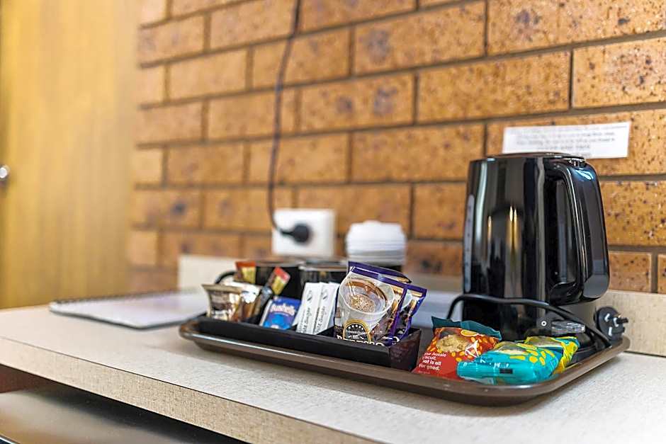 Castlereagh Motor Inn