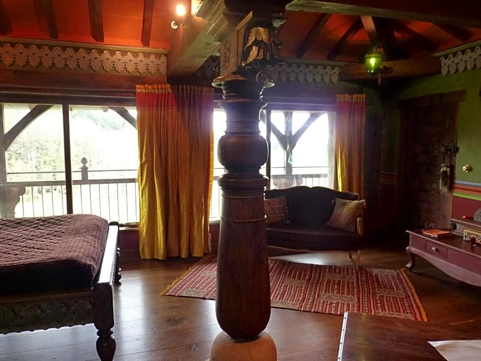 Les Folies de la Serve