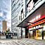 Qiha Hotel (Xiangshan Wanda Plaza)