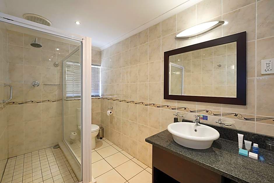 Cumberland Hotel & Conference Centre Worcester