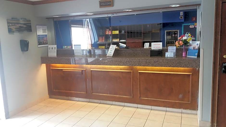 Studio 6 McAlester OK South